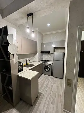 Kirayə verilir 2 otaqlı mənzil 65 m²