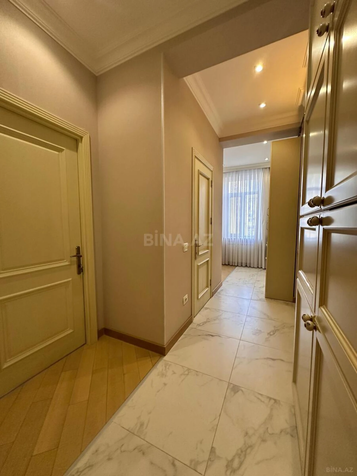 Satılır 2 otaqlı mənzil 45 m²