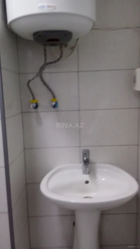 Satılır obyekt 450 m²