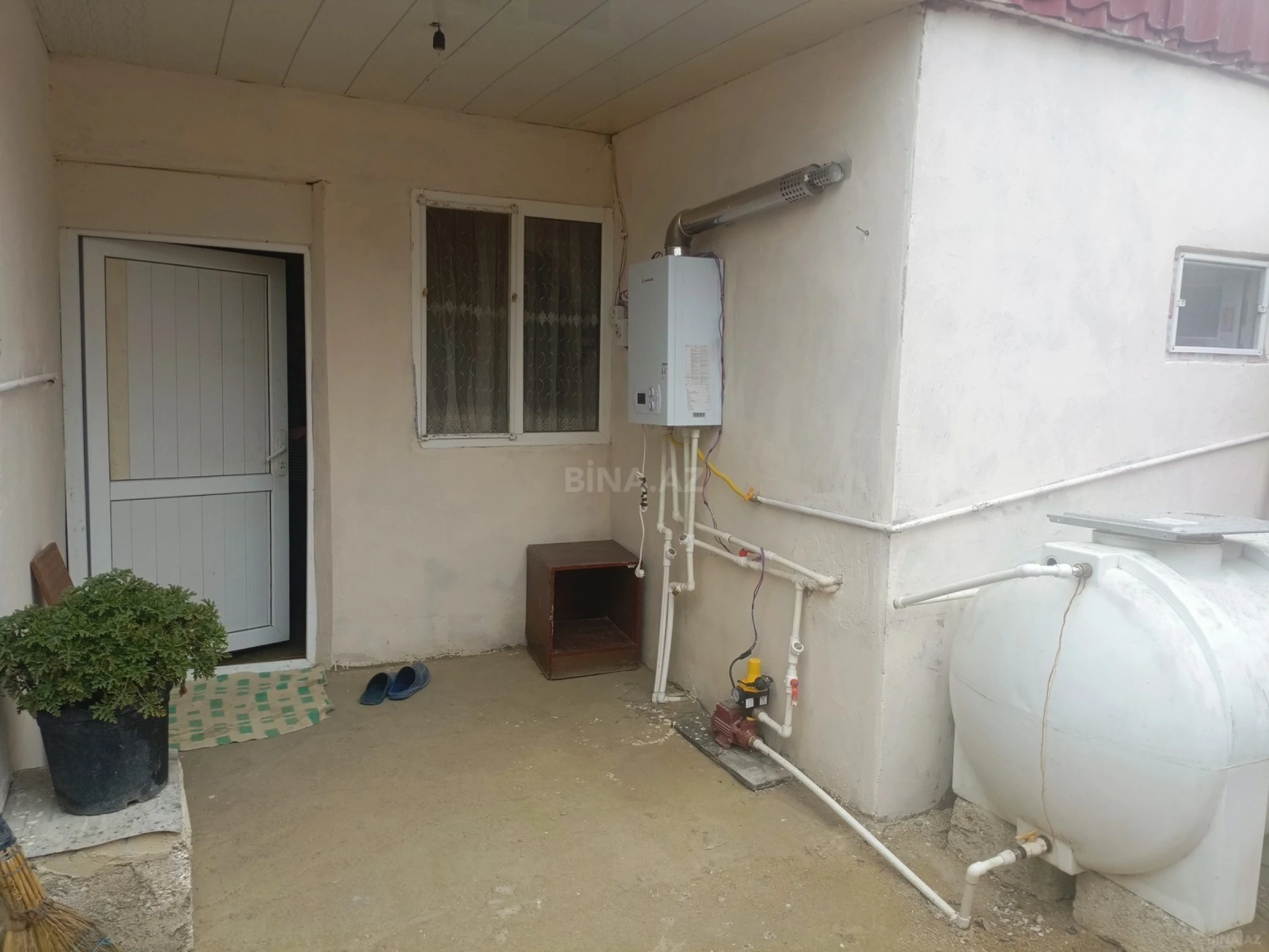 Kirayə verilir 2 otaqlı həyət evi 70 m²