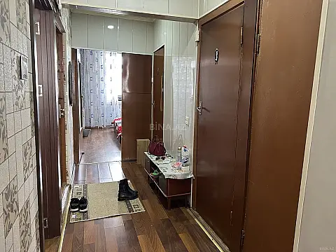 Satılır 2 otaqlı mənzil 67 m²