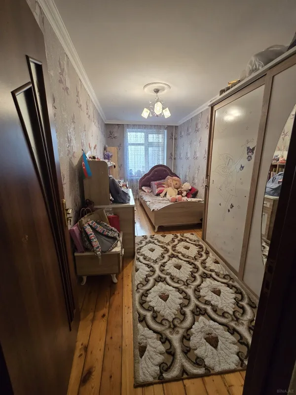 Satılır 3 otaqlı mənzil 60 m²