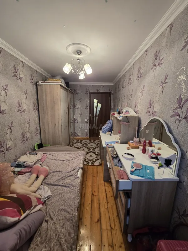 Satılır 3 otaqlı mənzil 60 m²