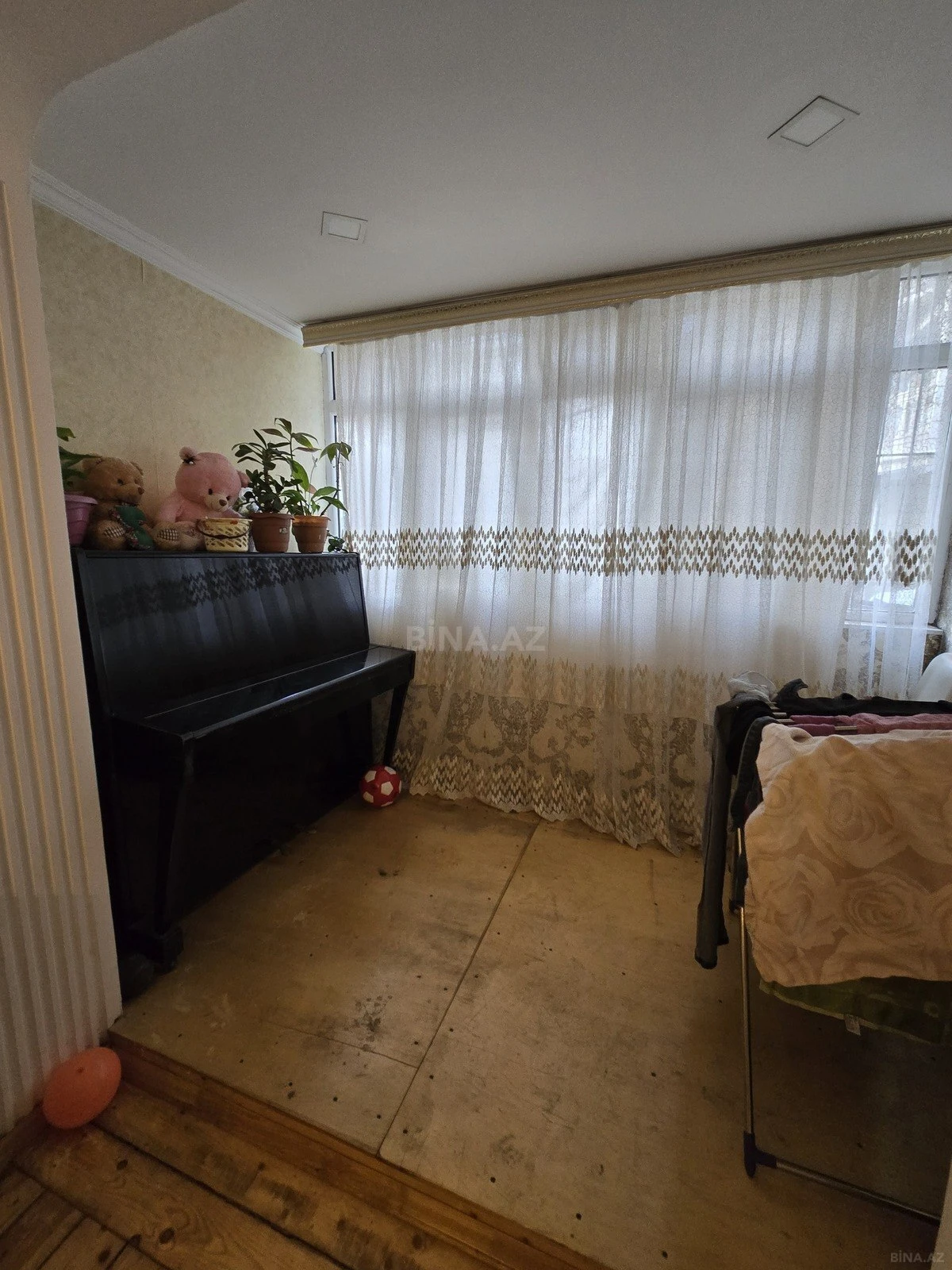 Satılır 3 otaqlı mənzil 60 m²