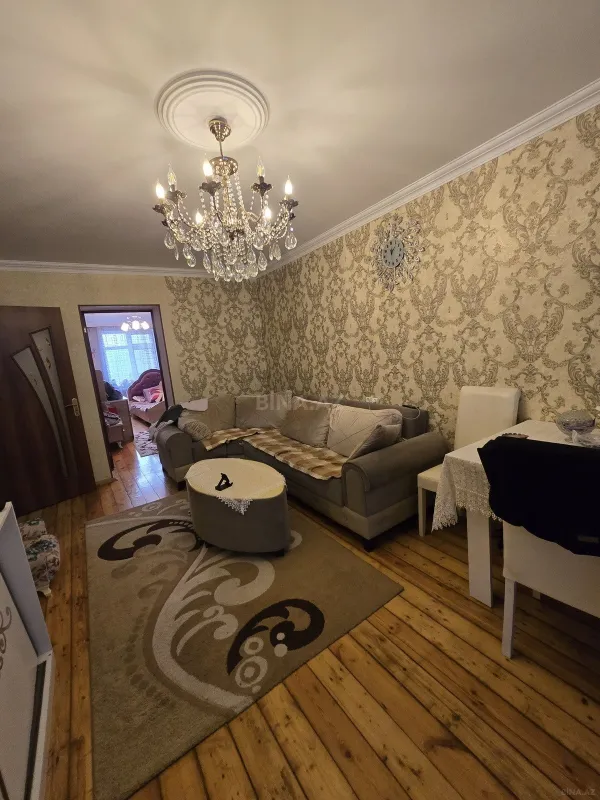 Satılır 3 otaqlı mənzil 60 m²