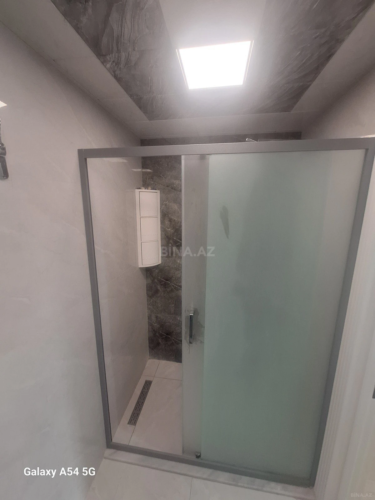 Satılır 3 otaqlı mənzil 77 m²