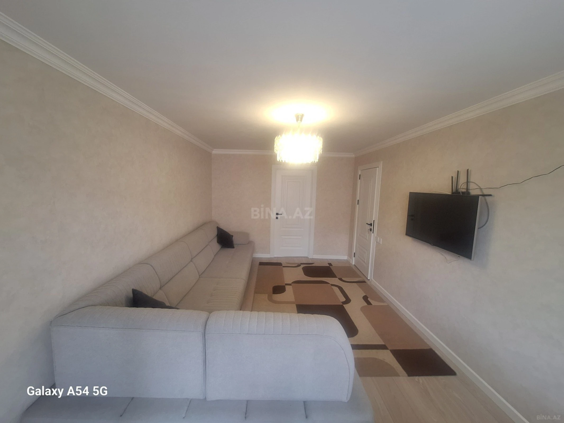 Satılır 3 otaqlı mənzil 77 m²