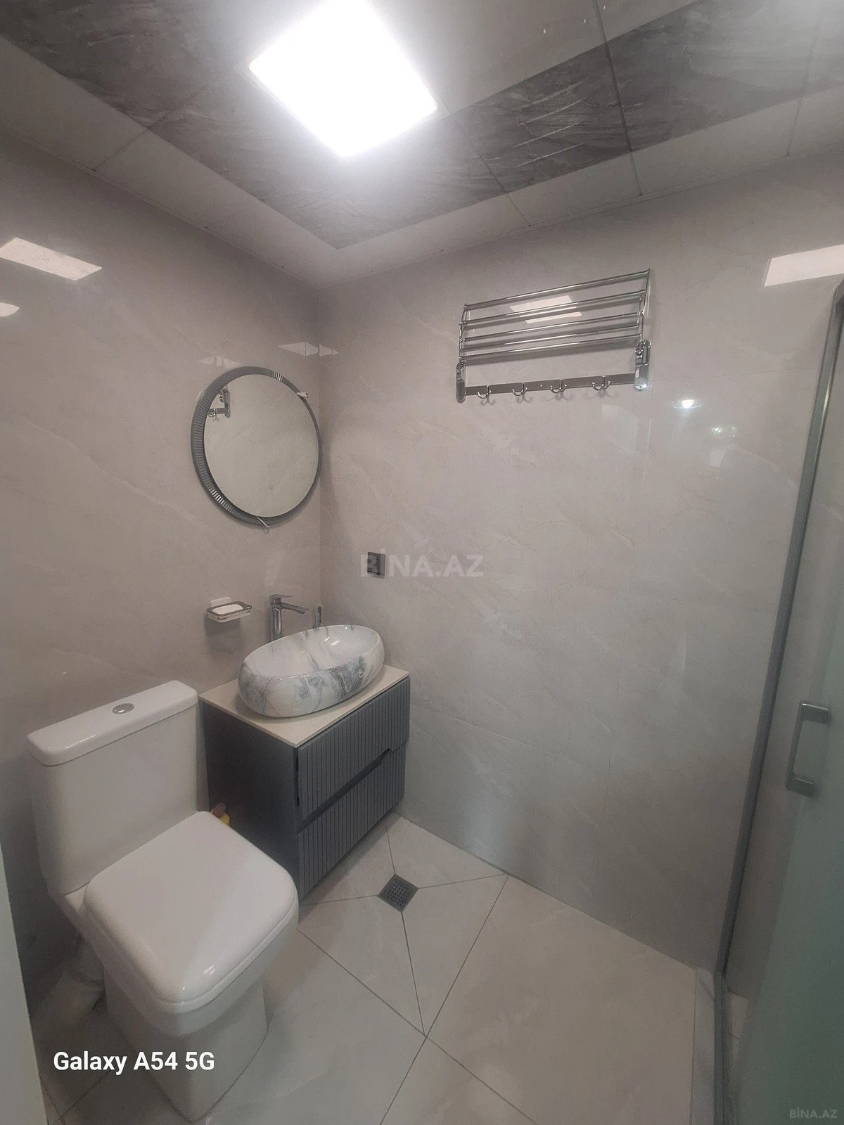Satılır 3 otaqlı mənzil 77 m²