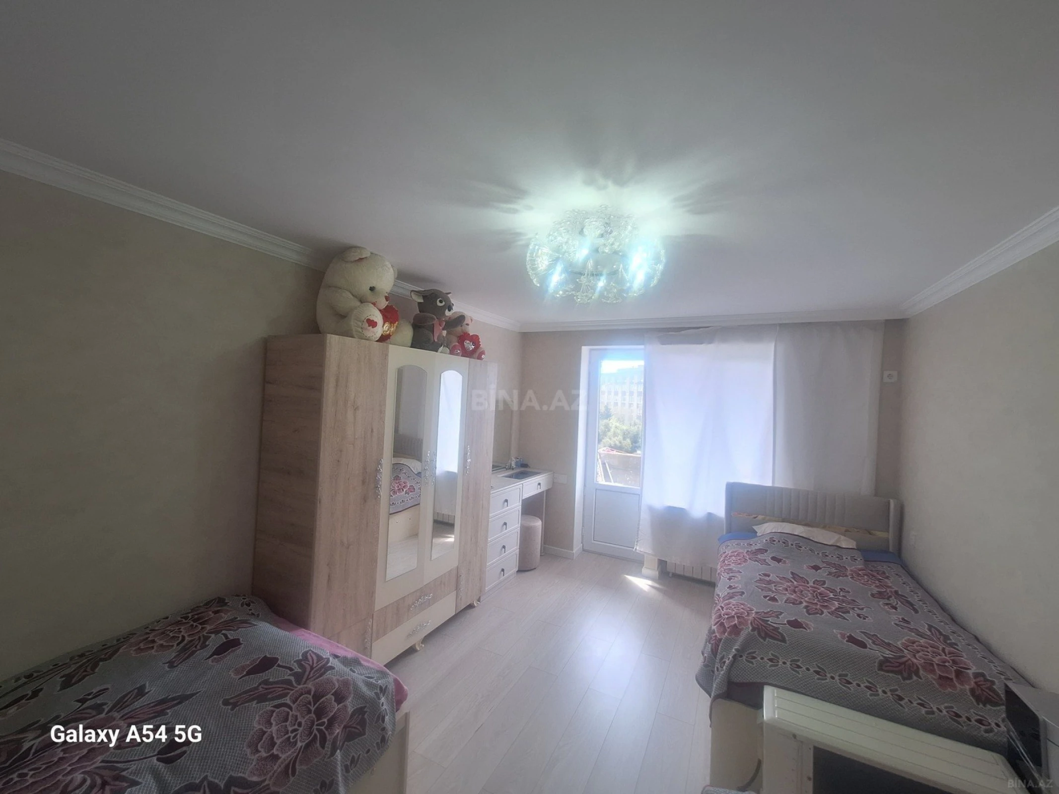 Satılır 3 otaqlı mənzil 77 m²