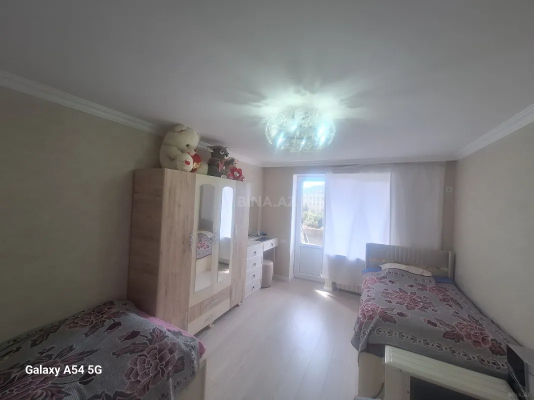 Satılır 3 otaqlı mənzil 77 m²
