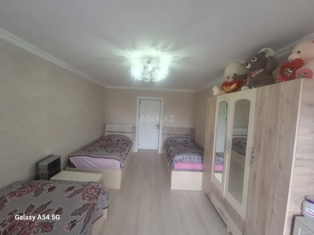 Satılır 3 otaqlı mənzil 77 m²