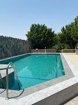 Kirayə verilir 4 otaqlı həyət evi 250 m²