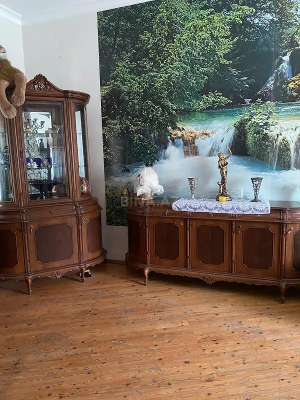 Kirayə verilir 4 otaqlı həyət evi 250 m²