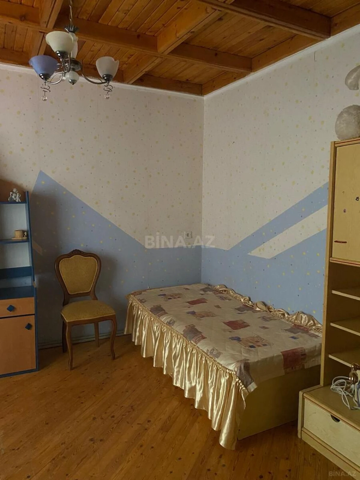 Kirayə verilir 4 otaqlı həyət evi 250 m²