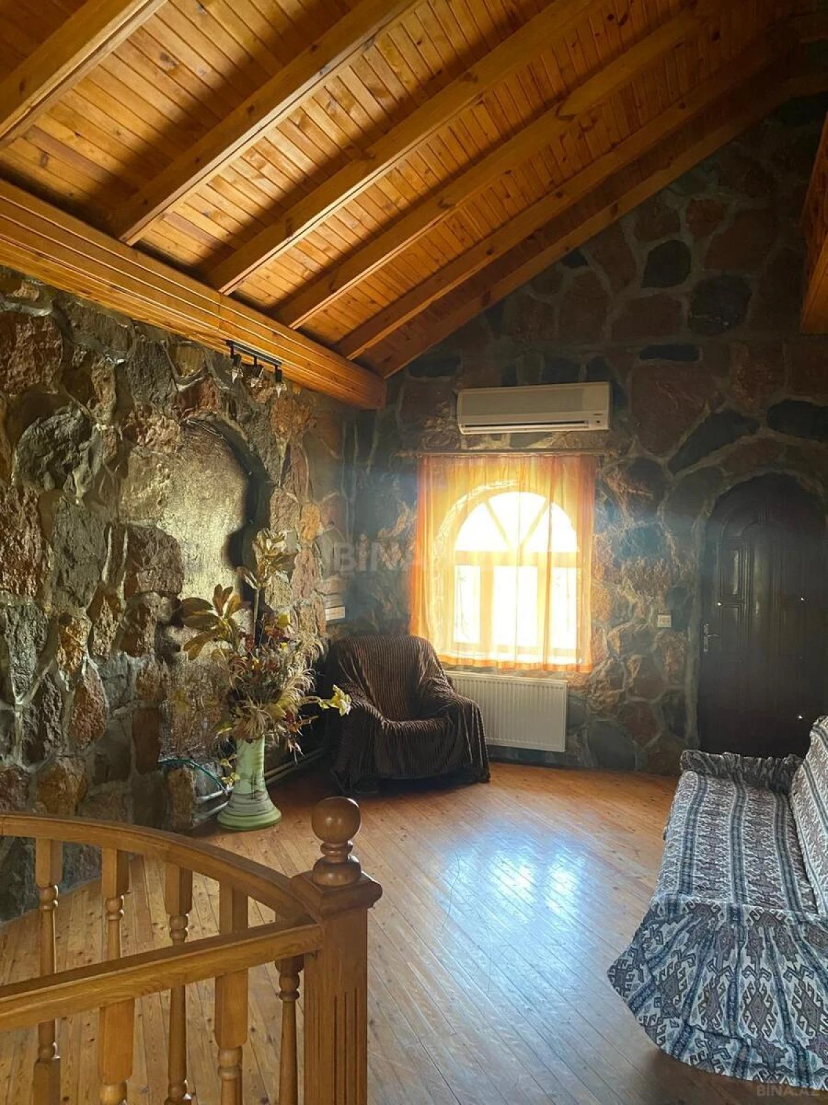 Kirayə verilir 4 otaqlı həyət evi 250 m²