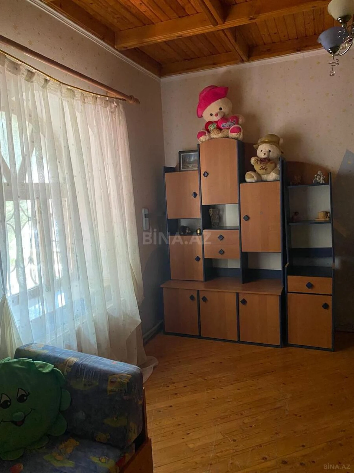 Kirayə verilir 4 otaqlı həyət evi 250 m²