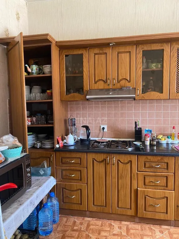 Kirayə verilir 4 otaqlı həyət evi 250 m²