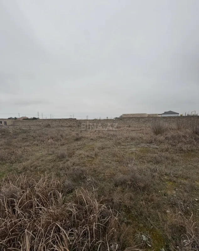 Satılır torpaq sahəsi 12 m²