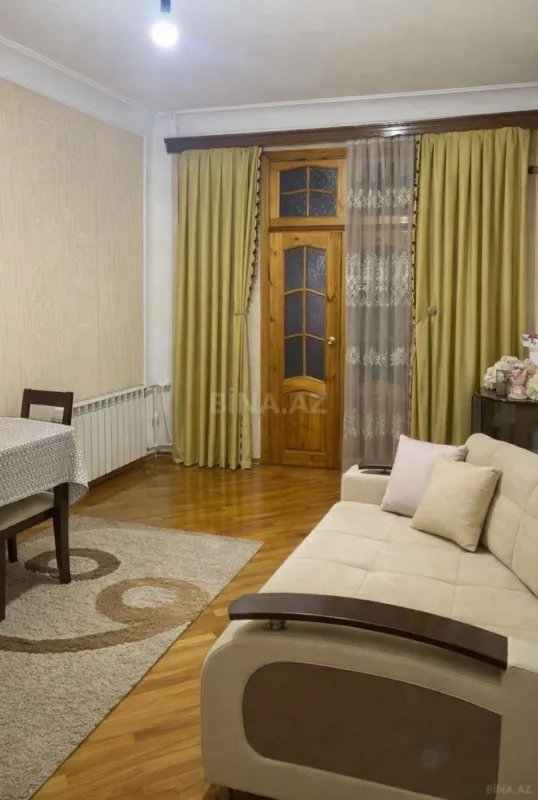 Satılır 2 otaqlı mənzil 45 m²