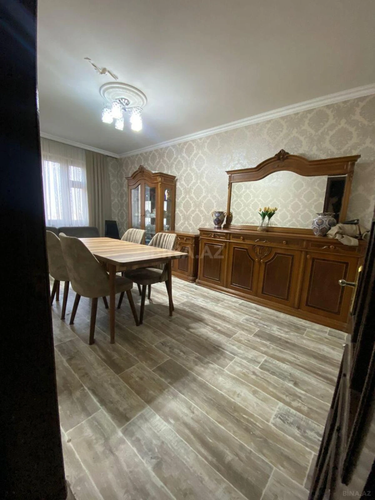 Kirayə verilir 2 otaqlı mənzil 60 m²