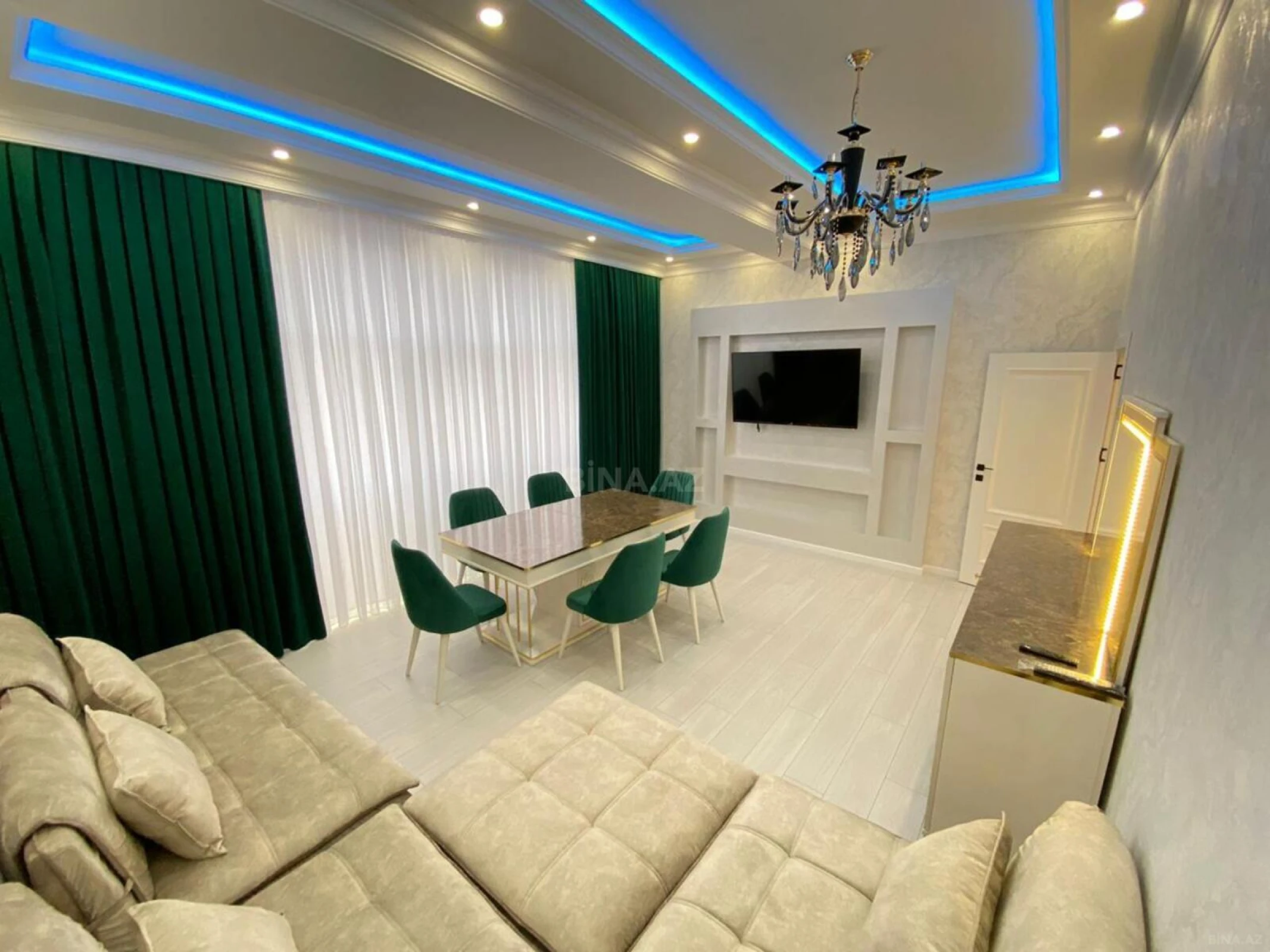 Kirayə verilir 3 otaqlı mənzil 120 m²