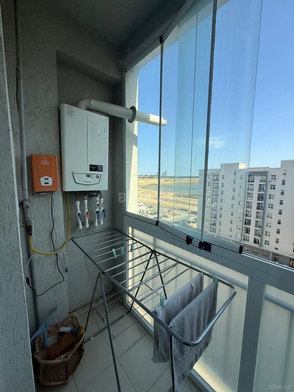 Satılır 2 otaqlı mənzil 70 m²