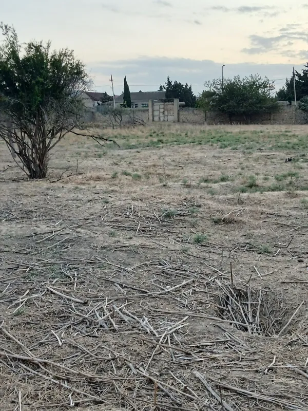 Satılır torpaq sahəsi 50 m²