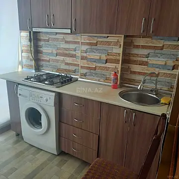 Kirayə verilir 2 otaqlı mənzil 42 m²