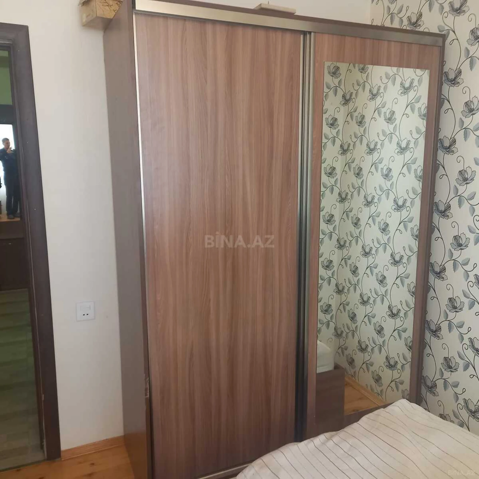 Kirayə verilir 2 otaqlı mənzil 42 m²
