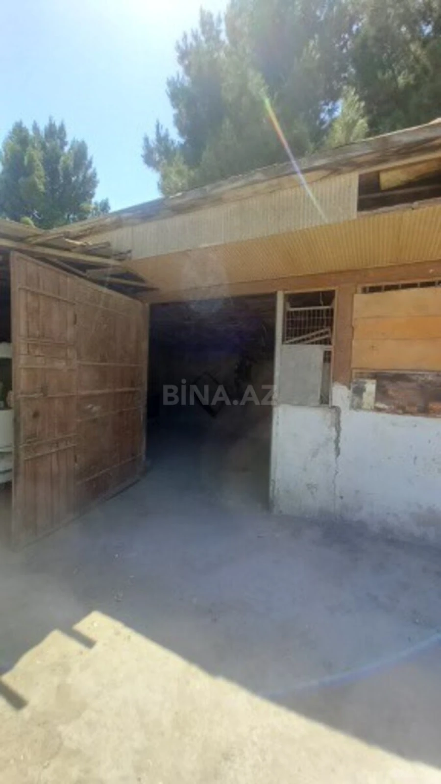 Satılır obyekt 283 m²