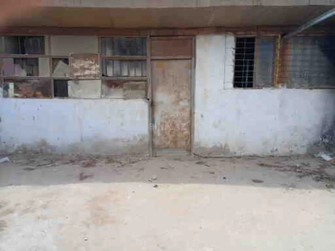 Satılır obyekt 283 m²