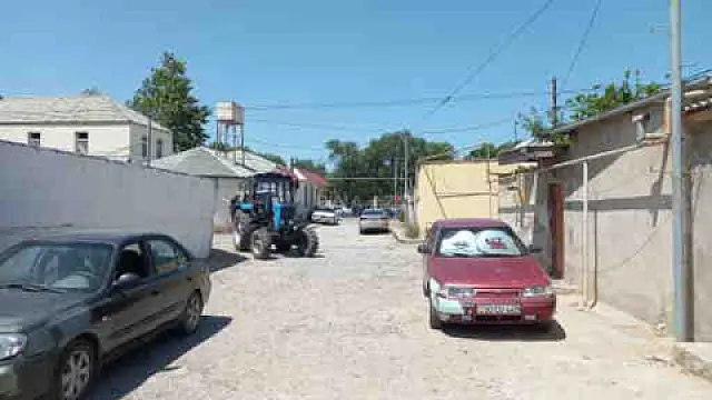 Satılır obyekt 283 m²