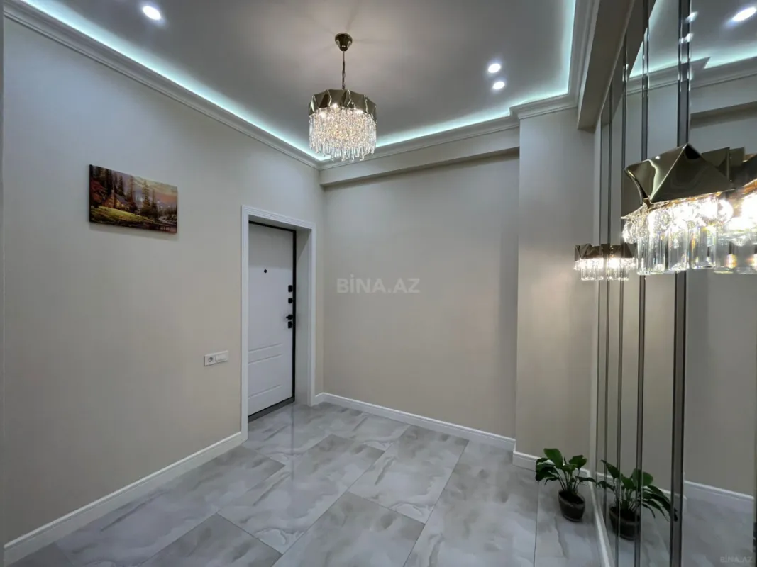 Satılır 3 otaqlı mənzil 99 m²