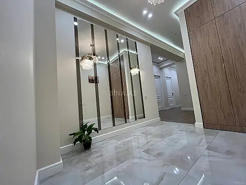 Satılır 3 otaqlı mənzil 99 m²