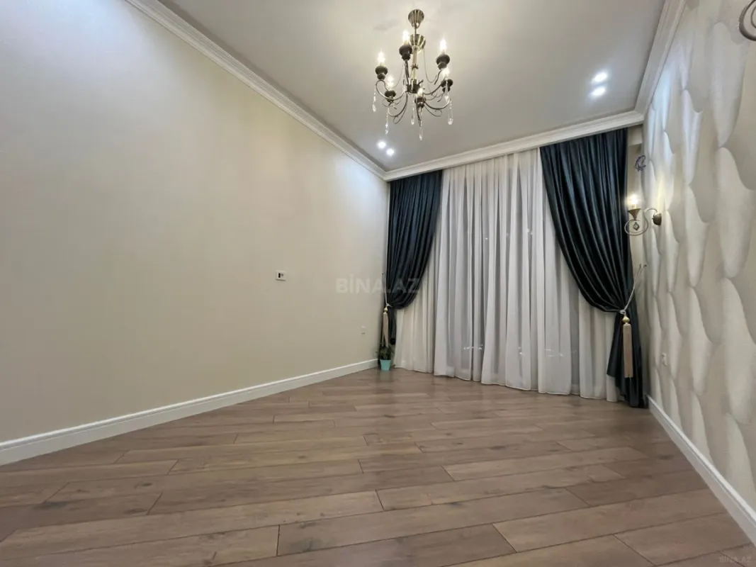 Satılır 3 otaqlı mənzil 99 m²