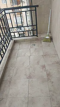 Satılır 2 otaqlı mənzil 93 m²