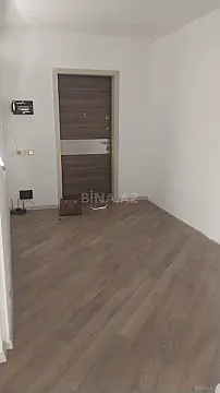 Satılır 2 otaqlı mənzil 93 m²