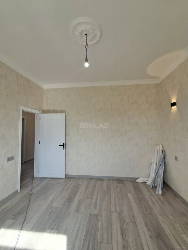 Satılır 4 otaqlı həyət evi 125 m²