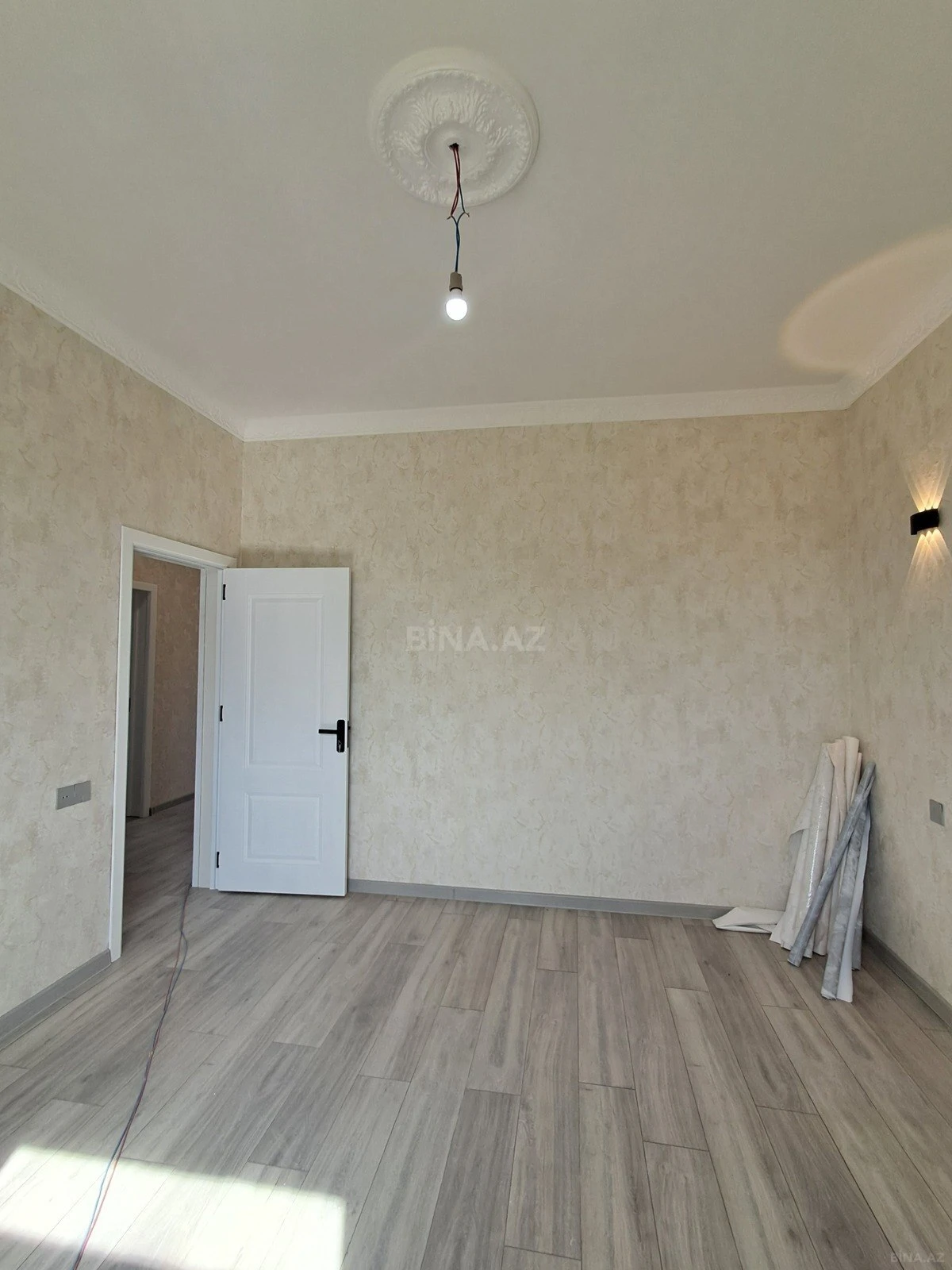 Satılır 4 otaqlı həyət evi 125 m²
