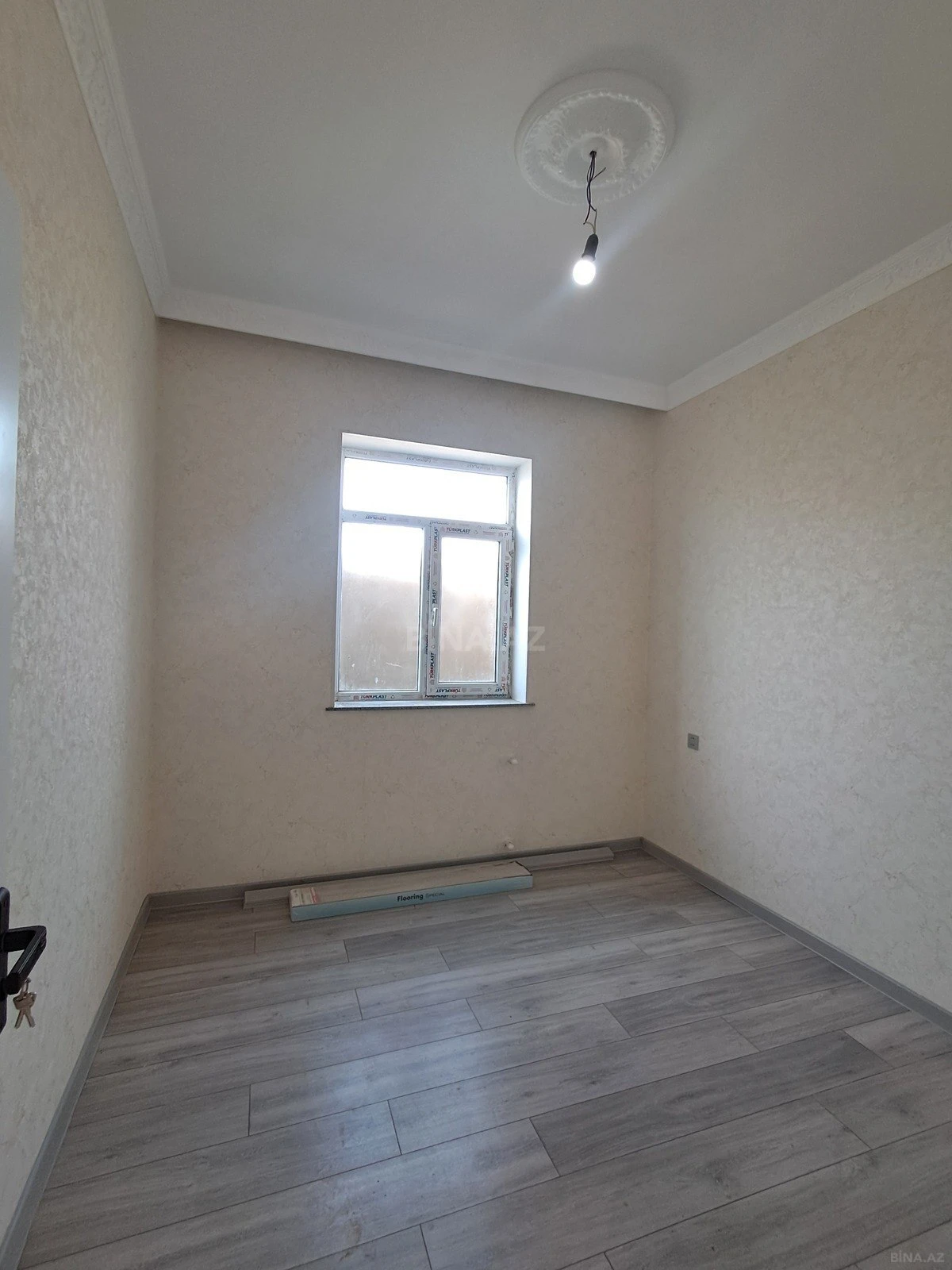 Satılır 4 otaqlı həyət evi 125 m²