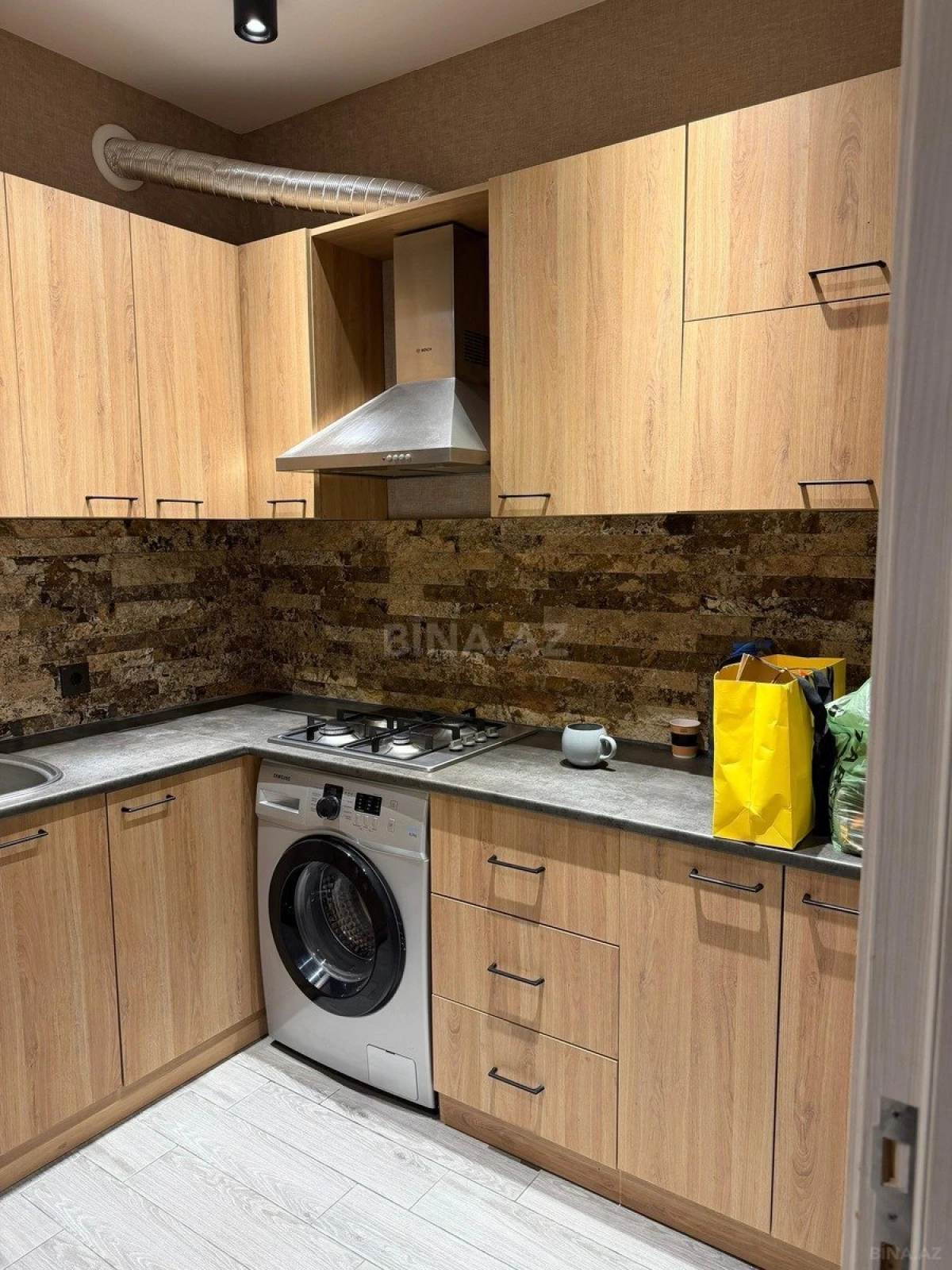 Satılır 2 otaqlı mənzil 52 m²