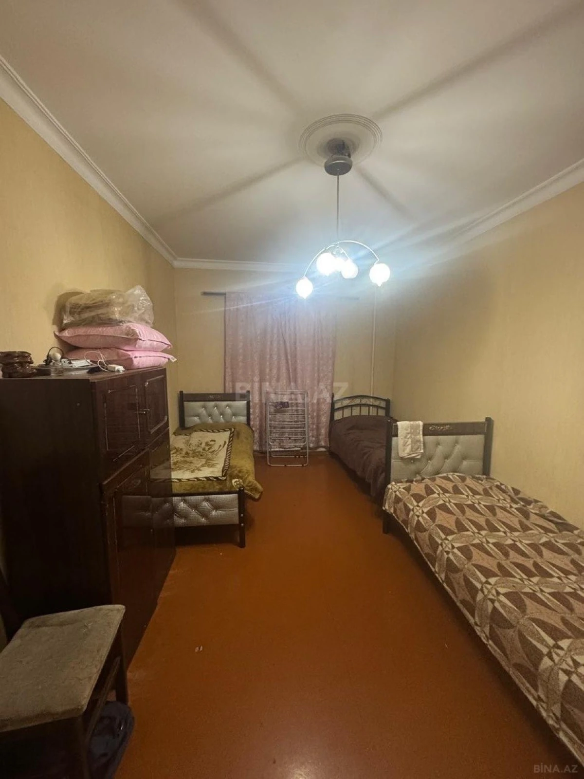 Satılır 3 otaqlı mənzil 98 m²