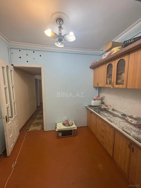 Satılır 3 otaqlı mənzil 98 m²