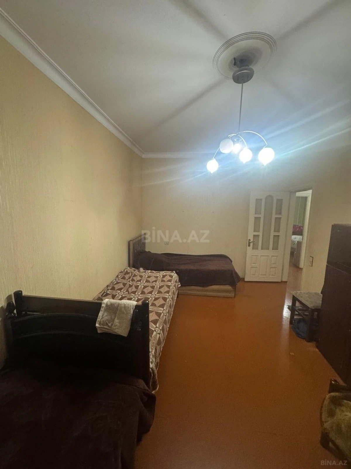 Satılır 3 otaqlı mənzil 98 m²