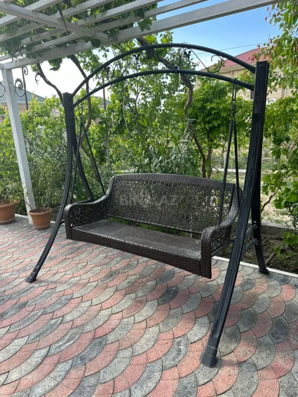 Kirayə verilir 7 otaqlı həyət evi 250 m²