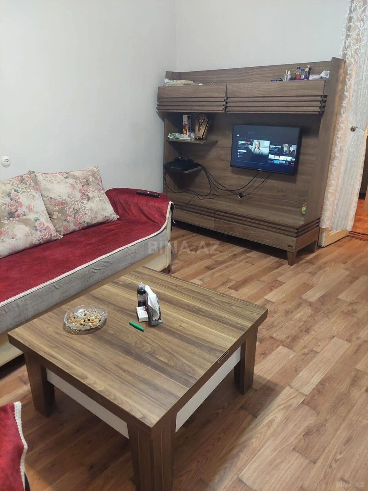 Kirayə verilir 2 otaqlı mənzil 55 m²
