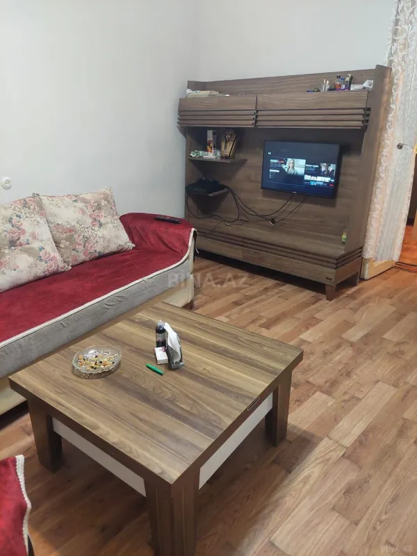 Kirayə verilir 2 otaqlı mənzil 55 m²