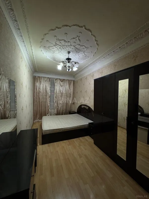 Kirayə verilir 2 otaqlı mənzil 55 m²