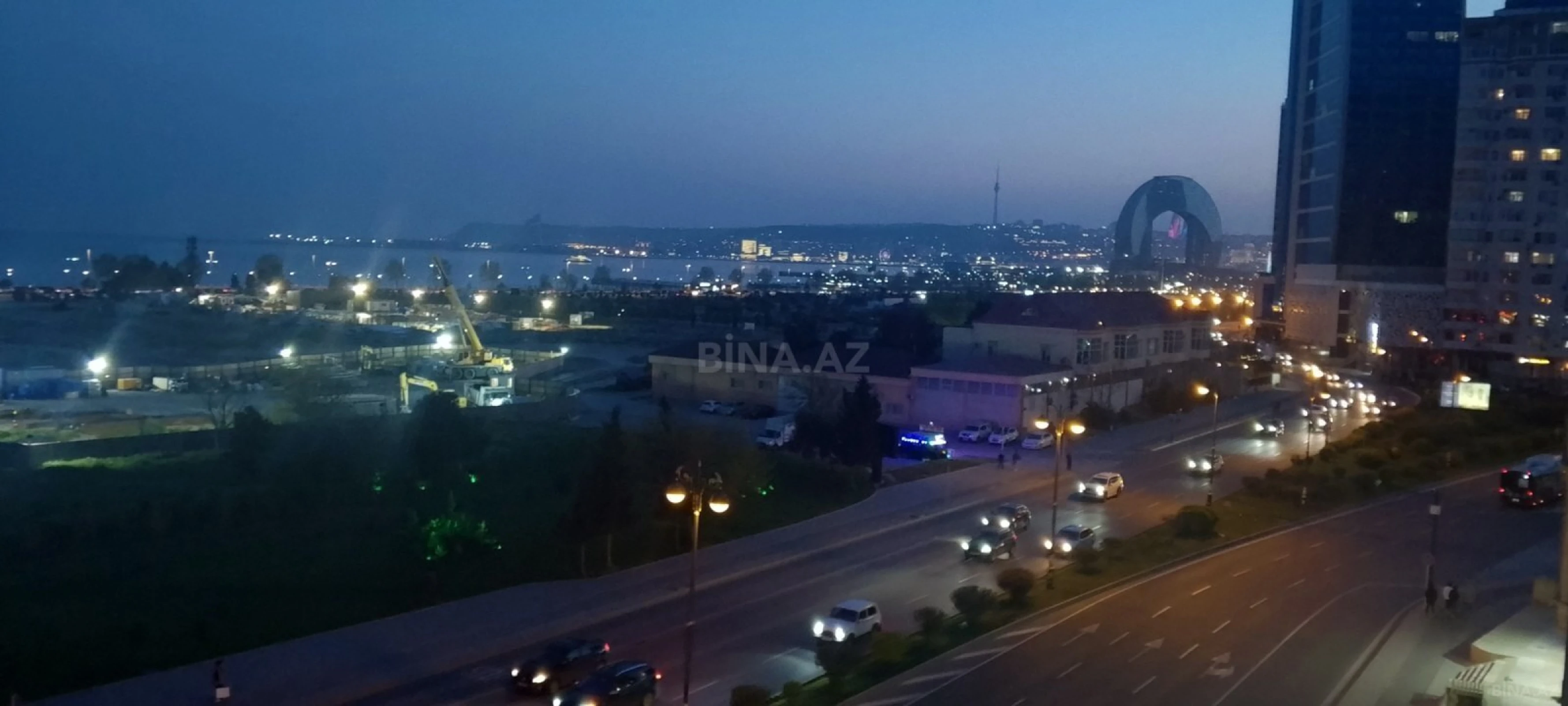 Kirayə verilir 2 otaqlı ofis 90 m²