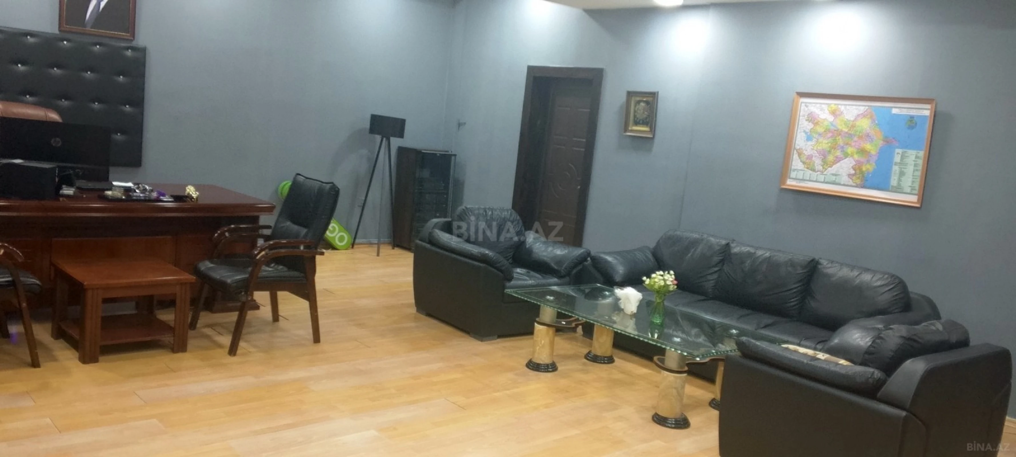 Kirayə verilir 2 otaqlı ofis 90 m²